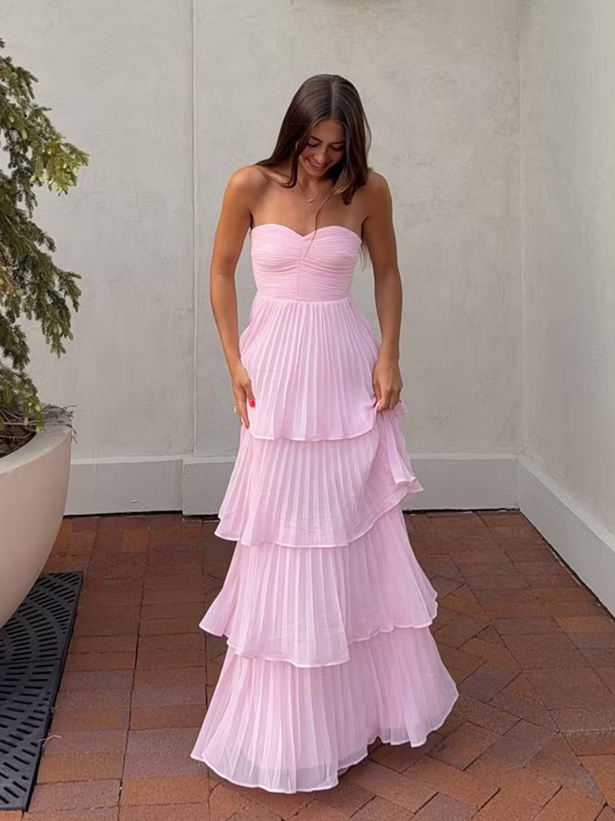 Elegant Blush Pink Chiffon Sweetheart Layered Pleated A Line Prom Dresses