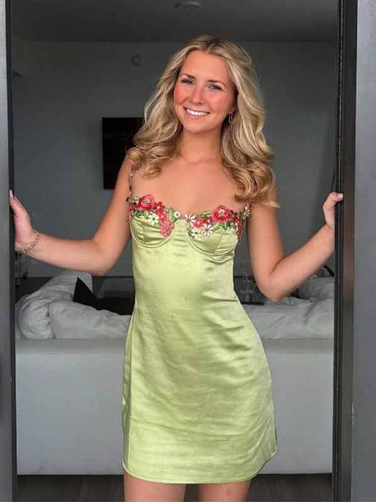 Elegant Satin Sage Sweatheart Lace Appliques Spaghetti Strap Bodycon Homecoming Dress Short Mini Dress