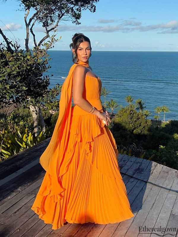 Etherealgown-Charming Tangerine V-neck Pleated Chiffon Strapless Halter A-line Formal Dress