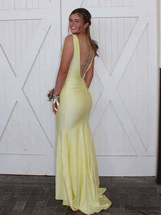 Etherealgown-Elegant Lemon Yellow Satin Deep V-neck Backless Mermaid Formal Dress