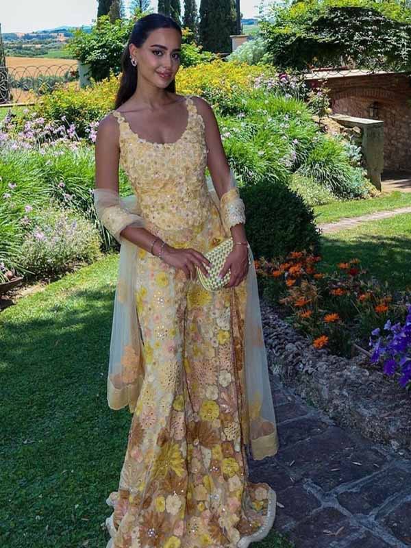 Yellow Lace Appliques Scoop Strap Backless Mermaid Long Prom Dress