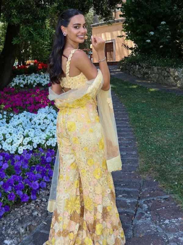 Yellow Lace Appliques Scoop Strap Backless Mermaid Long Prom Dress