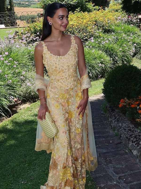 Yellow Lace Appliques Scoop Strap Backless Mermaid Long Prom Dress